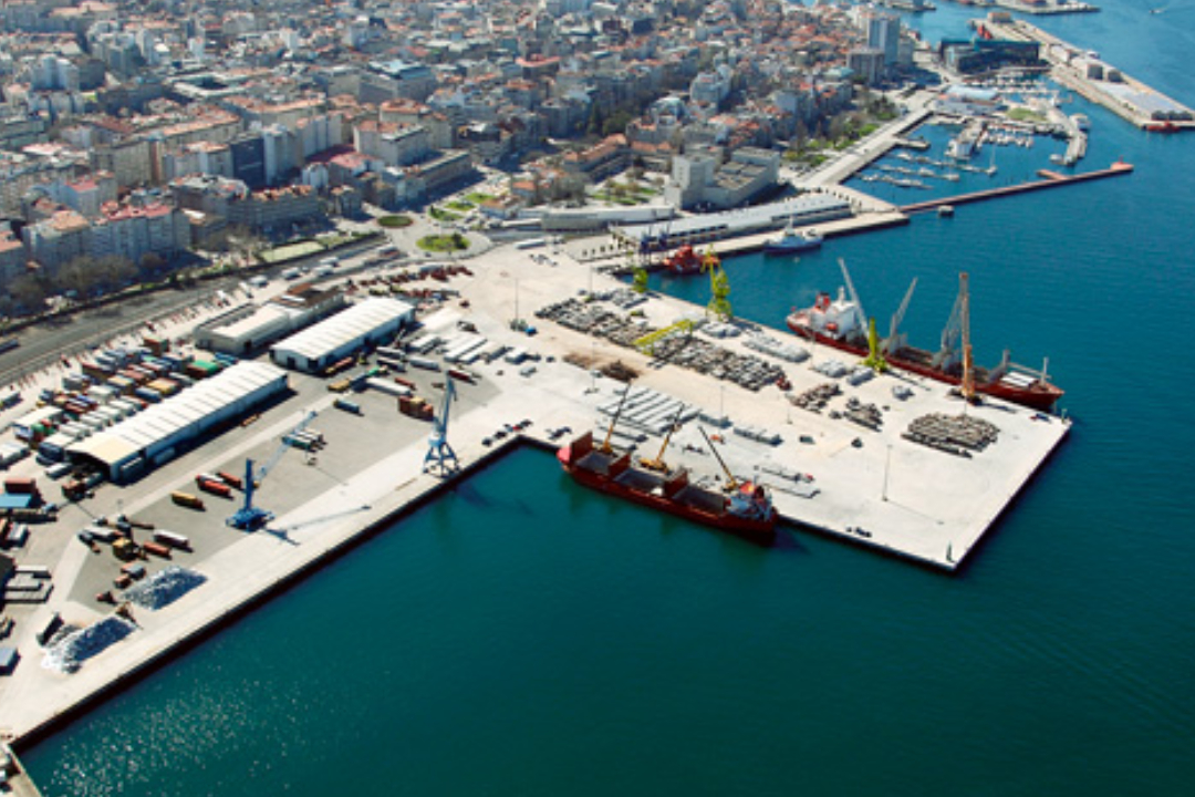 Sunset Docks: the marine garden of Vigo