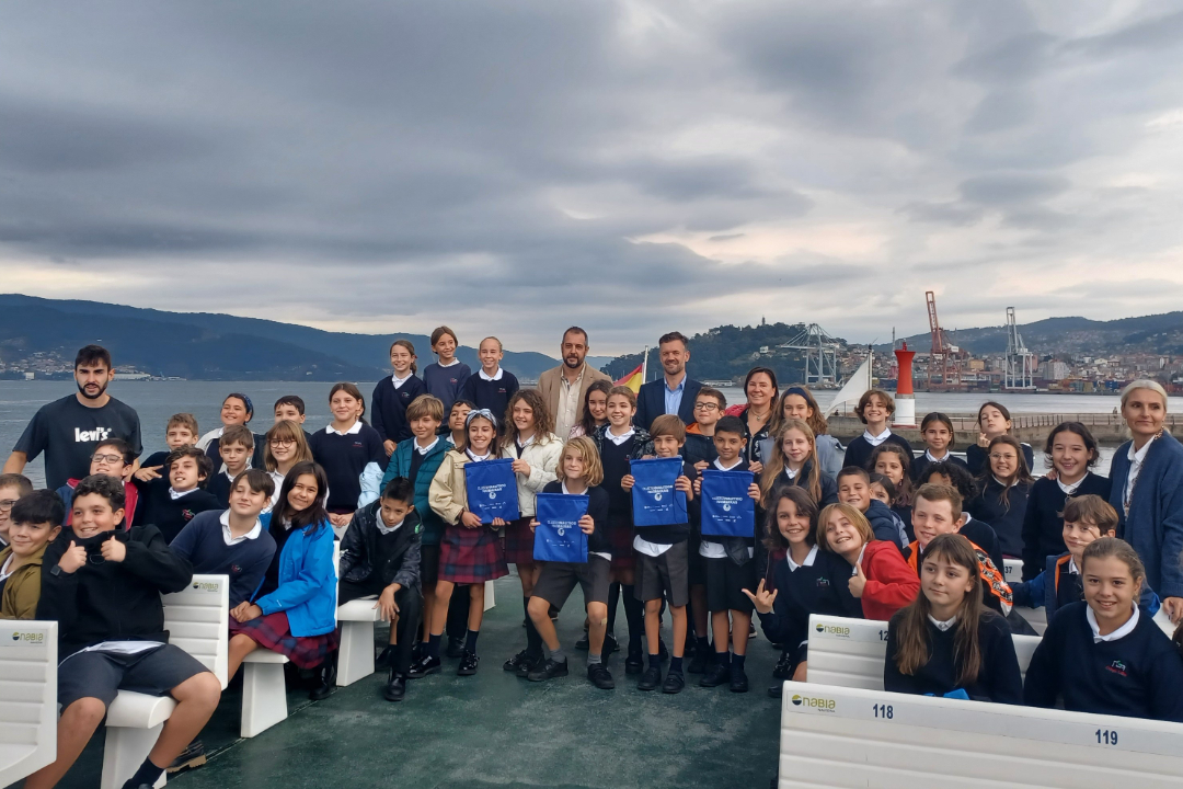 LOS COLEGIOS DE VIGO SE SUMARON AL FESTIVAL AZUL 2024 CON ACTIVIDADES NÁUTICAS, EDUCATIVAS Y CULTURALES